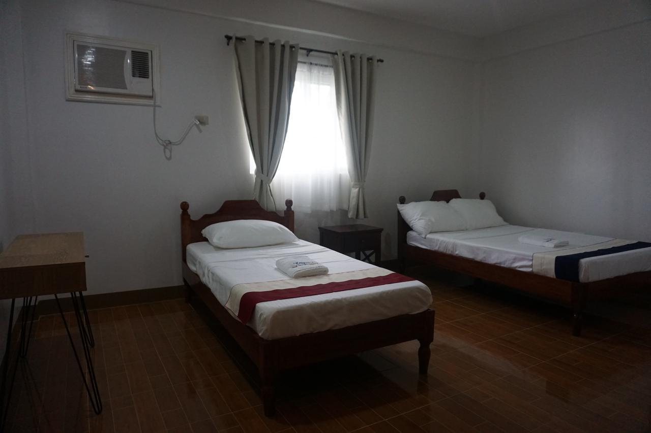 Lugano Bed And Breakfast Santa Ana  Exterior photo