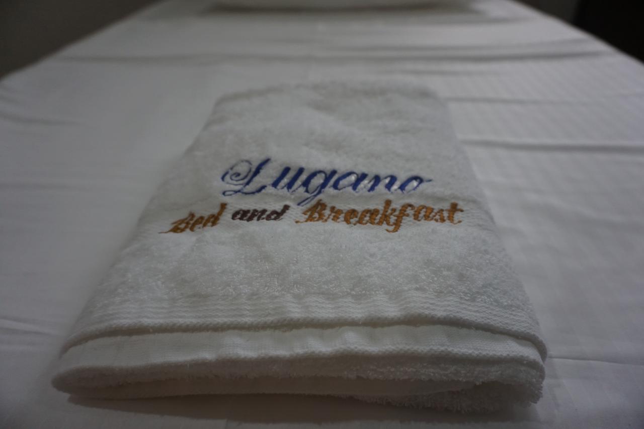 Lugano Bed And Breakfast Santa Ana  Exterior photo